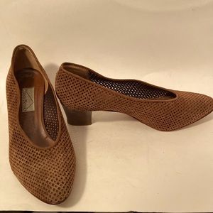Vintage Italian Suede Brown Leather Pumps